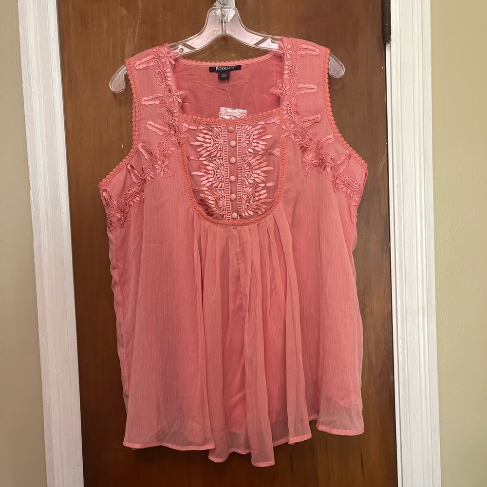 Romans Women's Peach/Pink Sleeveless Summer Top
  AA